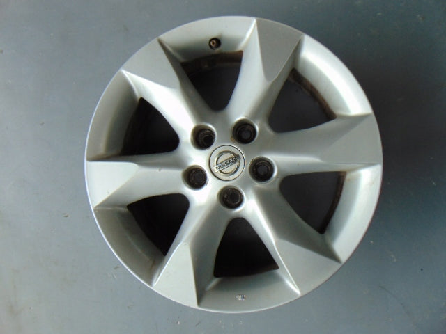 1x Alufelge 17 Zoll 6.5" 5x114.3 Nissan Qashqai I Juke F15 Rim Wheel FEL4096171597nt