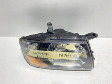 Laden Sie das Bild in den Galerie-Viewer, Frontscheinwerfer Mitsubishi Pajero 10087420 Rechts Scheinwerfer Headlight