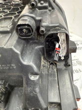 Laden Sie das Bild in den Galerie-Viewer, Frontscheinwerfer Audi E-Tron 4KE941035D LED Links Scheinwerfer Headlight