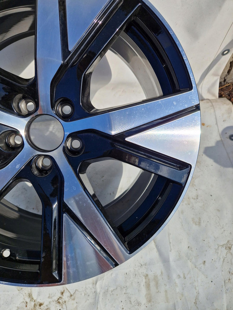 1x Alufelge 19 Zoll 8.5" 5x108 56ET 32134537 Volvo Xc40 Rim Wheel FEL1970199914oo