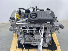 Laden Sie das Bild in den Galerie-Viewer, Motor Seat Skoda VW Taigo DXD 1.5 TSI 2023 Benzin Engine Unkomplett