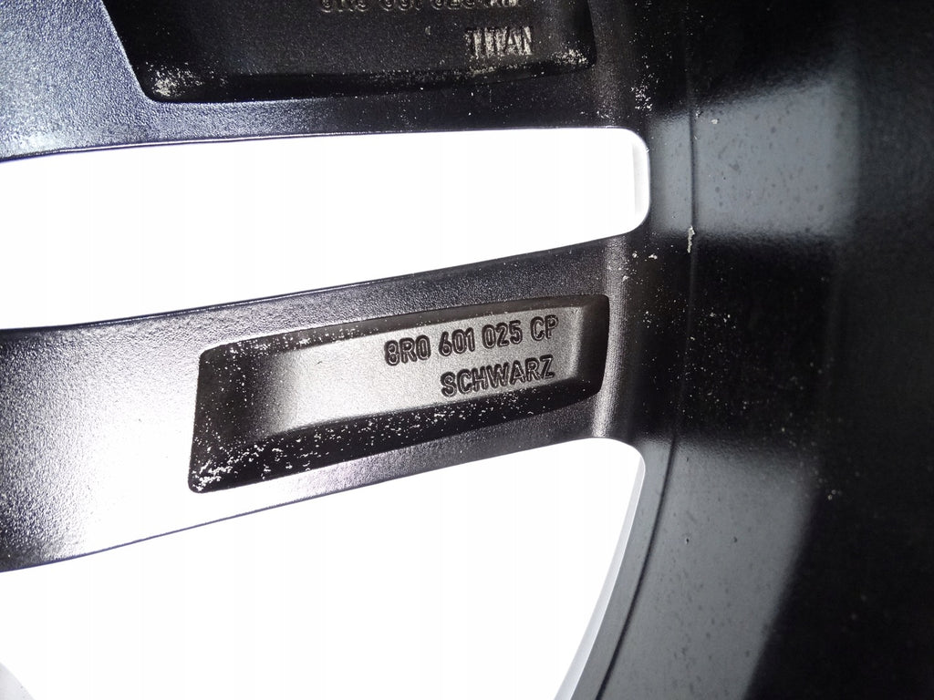 1x Alufelge 21 Zoll 8.5" 5x112 33ET 8R0601025CP Audi Q5 Rim Wheel