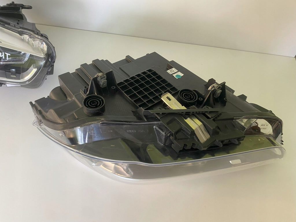 Frontscheinwerfer BMW X1 F48 7495003 7495004 Ein Satz Scheinwerfer Headlight SCH4177147711qp