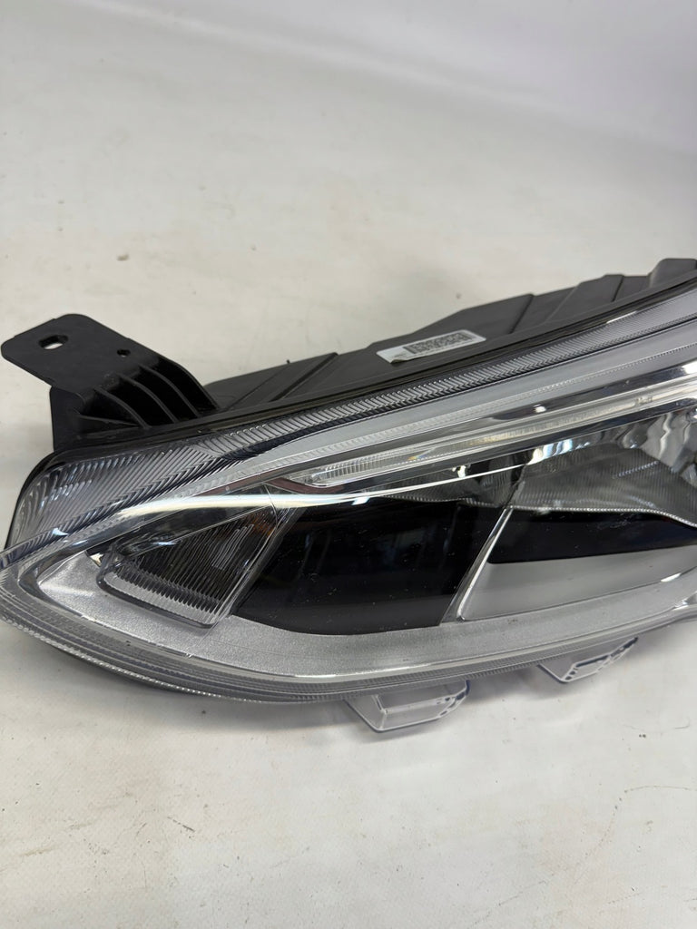 Frontscheinwerfer Ford Focus NAJX7B-13W030-AE Links Scheinwerfer Headlight SCH6362413615wm