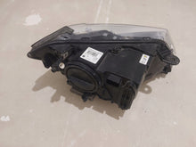 Laden Sie das Bild in den Galerie-Viewer, Frontscheinwerfer BMW X3 F25 7217297 Xenon Links Scheinwerfer Headlight SCH2099850659tp