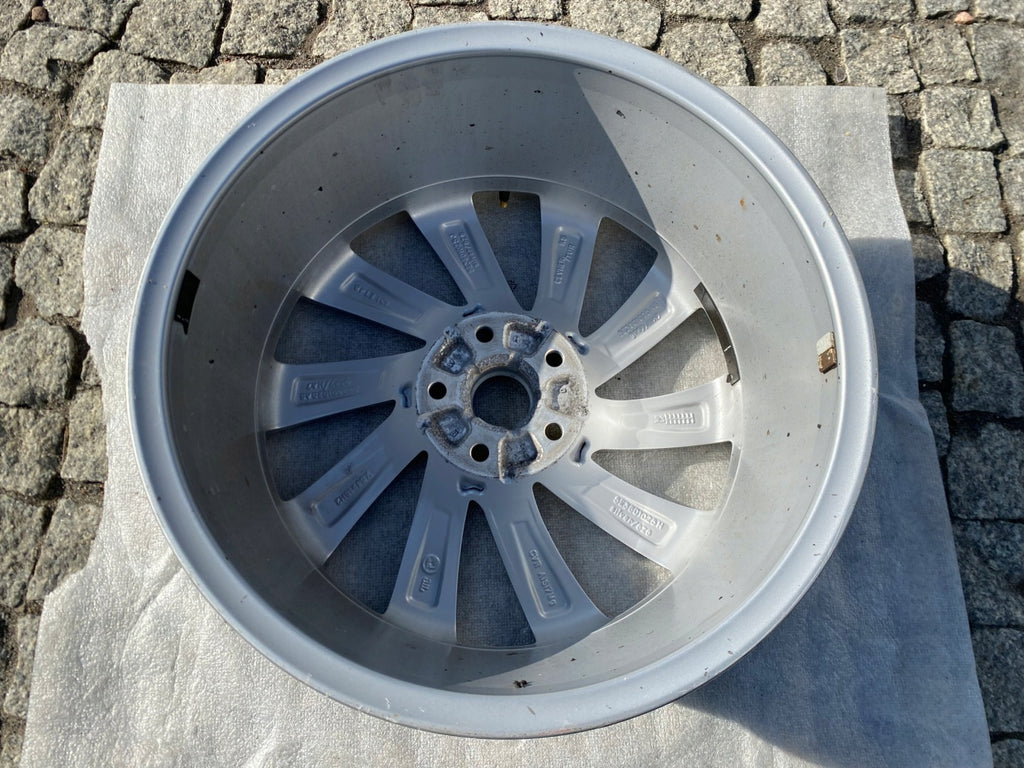 1x Alufelge 18 Zoll 7.5" 5x112 48ET Glanz Schwarz 5E3601025H Skoda Octavia I FEL2736595463mq