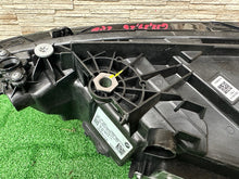 Load image into Gallery viewer, Frontscheinwerfer BMW 4 G22 G82 G23 G83 G26 5A19352 LED Rechts Headlight SCH4430811024go