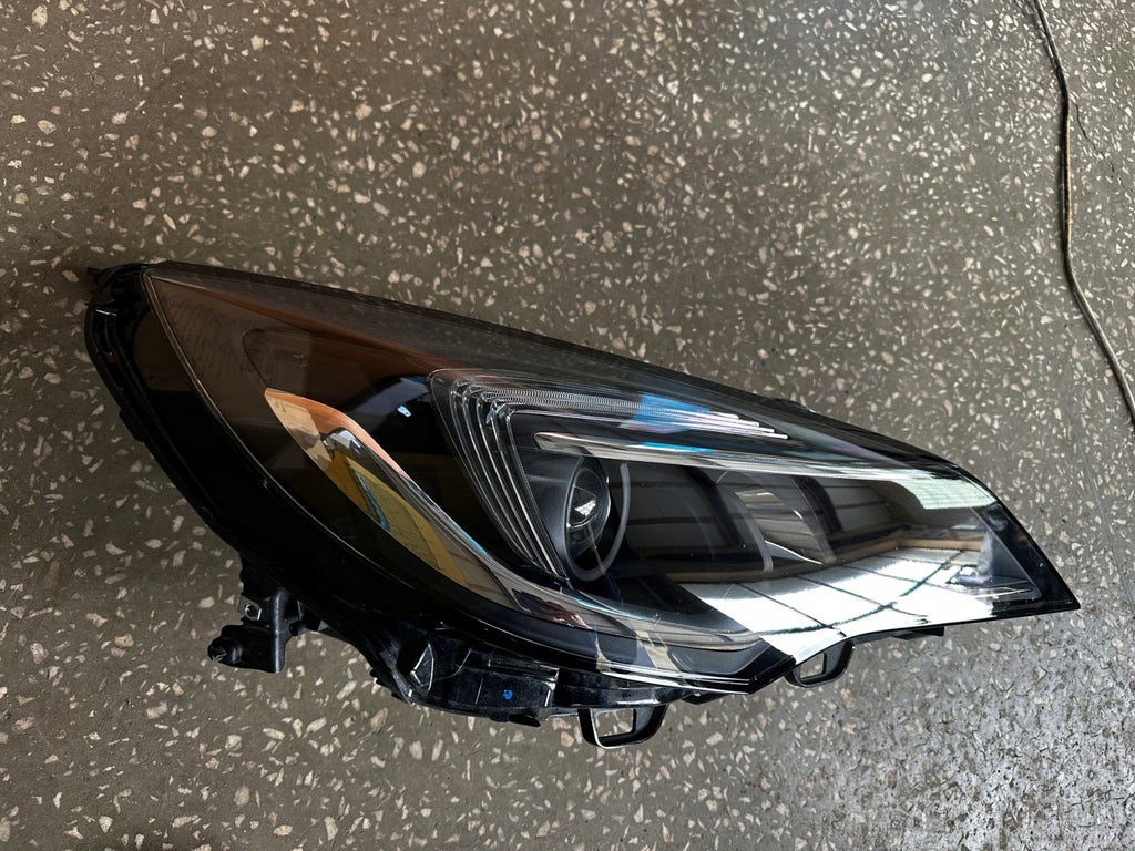 Frontscheinwerfer Opel Astra 39111144 LED Rechts Scheinwerfer Headlight SCH5258063409xt
