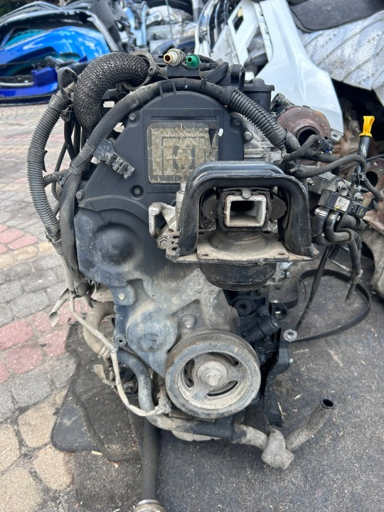 Motor Citroën Ford Peugeot I 9655911480 1.6 HDI 97PS 71kW Diesel Engine Komplett MOT2079230631ul