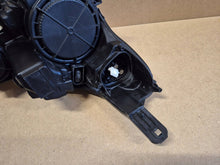 Load image into Gallery viewer, Frontscheinwerfer Opel Crossland X 13467967 Links Scheinwerfer Headlight SCH9833939443vx