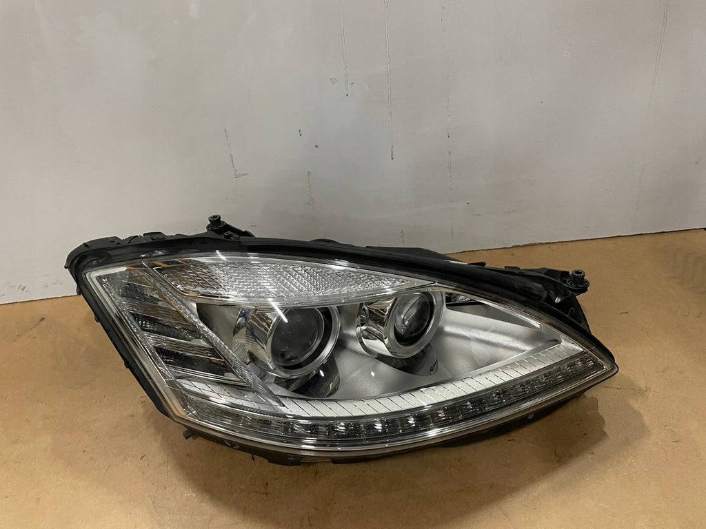 Frontscheinwerfer Mercedes-Benz W221 A2218206659 Bi-Xenon Rechts Headlight SCH3759512846tc