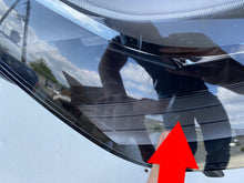 Laden Sie das Bild in den Galerie-Viewer, Frontscheinwerfer Tesla Model Y 1110796-00-D Ein Stück (Rechts oder Links)
