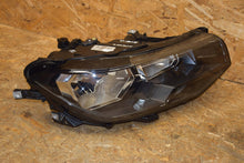 Laden Sie das Bild in den Galerie-Viewer, Frontscheinwerfer VW T-Cross 2GM941005A GM941006A LED Rechts oder Links