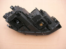 Laden Sie das Bild in den Galerie-Viewer, Frontscheinwerfer VW Touran 5TB941035B LED Links Scheinwerfer Headlight