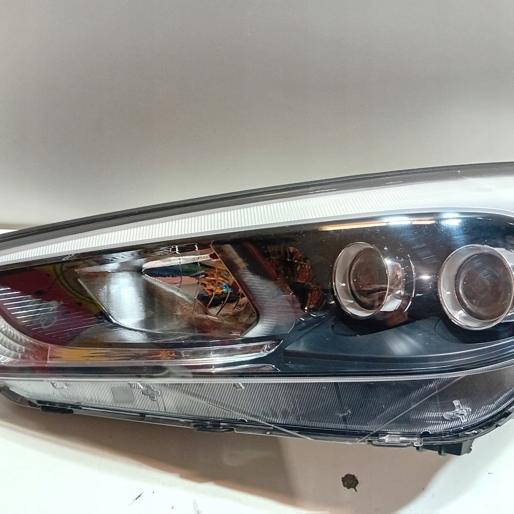 Frontscheinwerfer Hyundai Tucson 92101D7201 D30LD792122010 Links Headlight