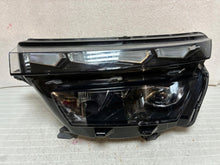 Laden Sie das Bild in den Galerie-Viewer, Frontscheinwerfer Skoda Kamiq Links Scheinwerfer Headlight SCH8752051596wn