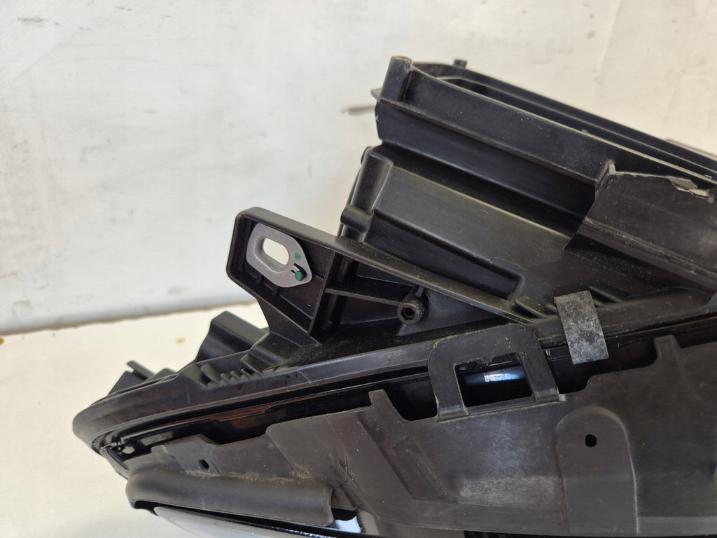 Frontscheinwerfer Mercedes-Benz W246 A2469065301 LED Links Headlight SCH8090879939hh