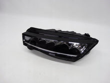 Laden Sie das Bild in den Galerie-Viewer, Frontscheinwerfer Skoda Octavia IV 5E4941015 Full LED Links Headlight SCH1886928475gv