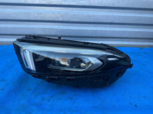 Laden Sie das Bild in den Galerie-Viewer, Frontscheinwerfer Mercedes-Benz A1779065500 LED Links Scheinwerfer Headlight SCH1942552556cv