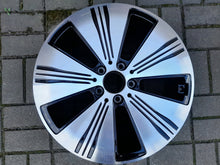 Laden Sie das Bild in den Galerie-Viewer, 1x Alufelge 18 Zoll 7.5" 5x112 53 5ET A2434010100 Mercedes-Benz Eqa Rim Wheel FEL7640565383qa