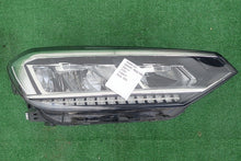 Load image into Gallery viewer, Frontscheinwerfer VW Touran 5TB941036B LED Rechts Scheinwerfer Headlight SCH3987951379wi