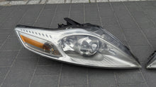 Laden Sie das Bild in den Galerie-Viewer, Frontscheinwerfer Ford Mondeo 7S71-13D154-AL Xenon Rechts Scheinwerfer Headlight SCH6786230551ts