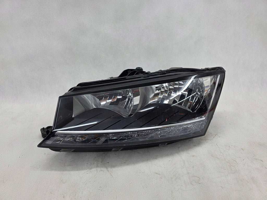 Frontscheinwerfer Skoda Fabia III 6V1941015D Links Scheinwerfer Headlight SCH8869402163dt