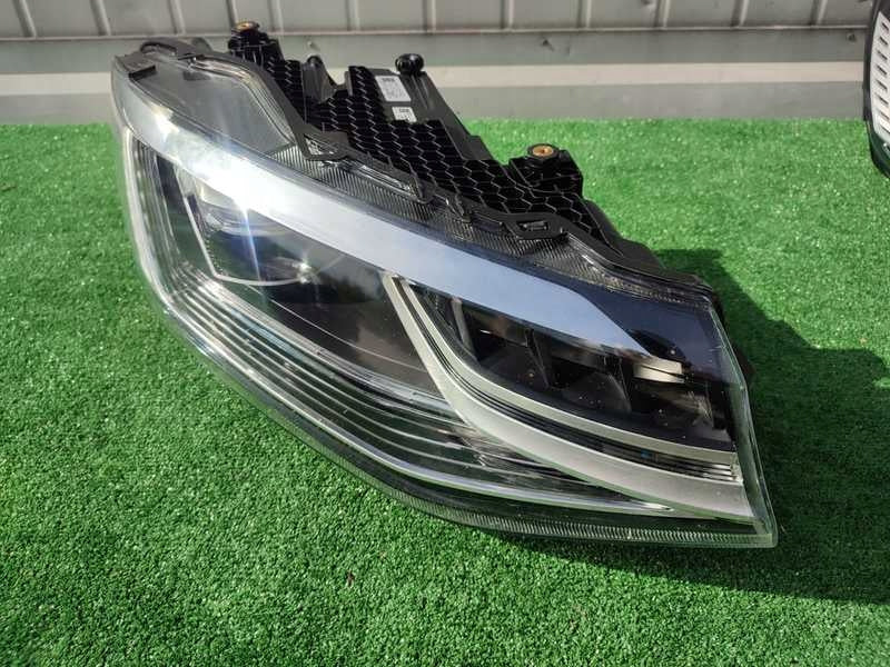 Frontscheinwerfer VW Caddy 2K8941774K LED Rechts Scheinwerfer Headlight SCH8891133827sa