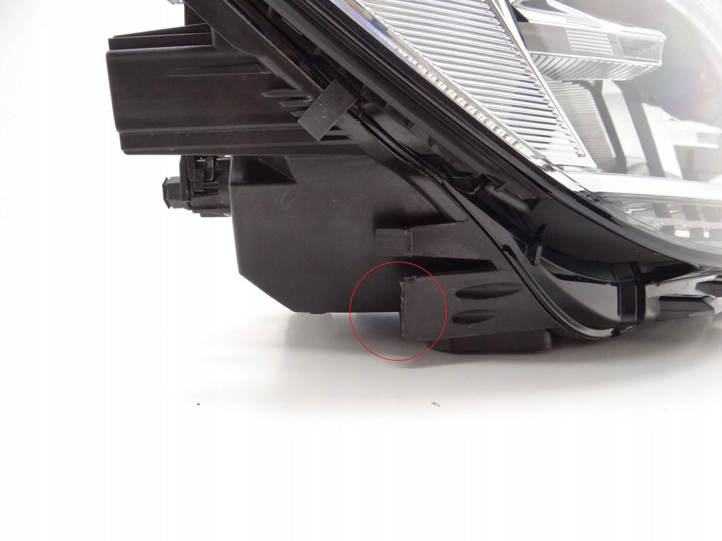 Frontscheinwerfer VW Touran 5TB941036C 030129923220 LED Rechts Headlight SCH5152125430zs