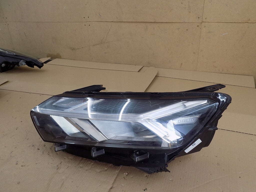 Frontscheinwerfer Dacia Sandero III Jogger 260607161R LED Links Headlight