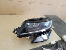 Laden Sie das Bild in den Galerie-Viewer, Frontscheinwerfer Skoda Kodiaq 566941015H LED Links Scheinwerfer Headlight SCH7567957697vo