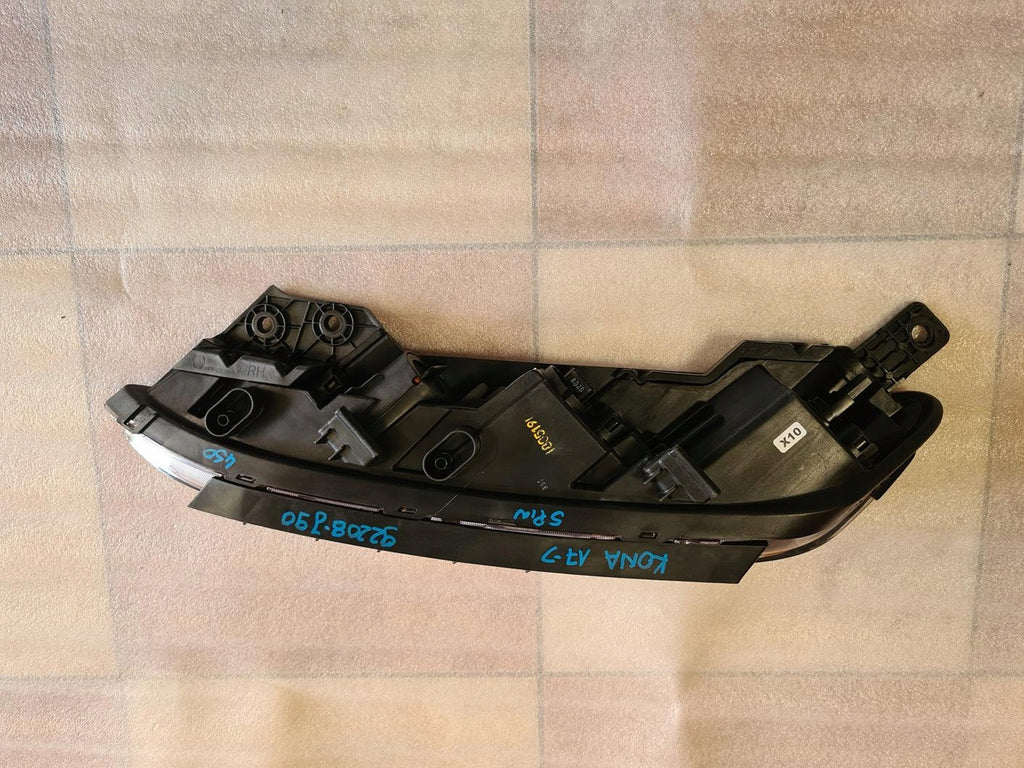 Frontscheinwerfer Hyundai Kona 92208J9000 Rechts Scheinwerfer Headlight SCH4776956539tu
