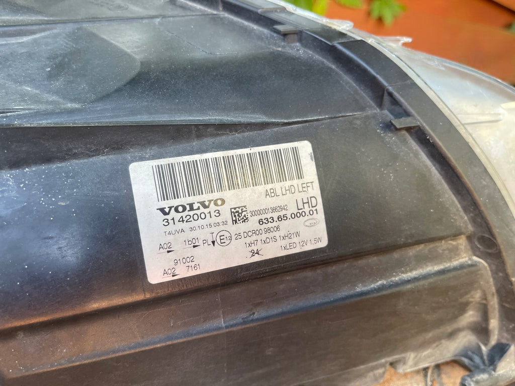 Frontscheinwerfer Volvo Xc70 31420013 Links Scheinwerfer Headlight