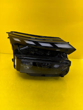 Laden Sie das Bild in den Galerie-Viewer, Frontscheinwerfer Skoda 5LB941036A LED Rechts Scheinwerfer Headlight SCH2827123561vc