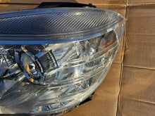 Load image into Gallery viewer, Frontscheinwerfer Mercedes-Benz W204 204820XXXX Links Scheinwerfer Headlight SCH1735166290yj