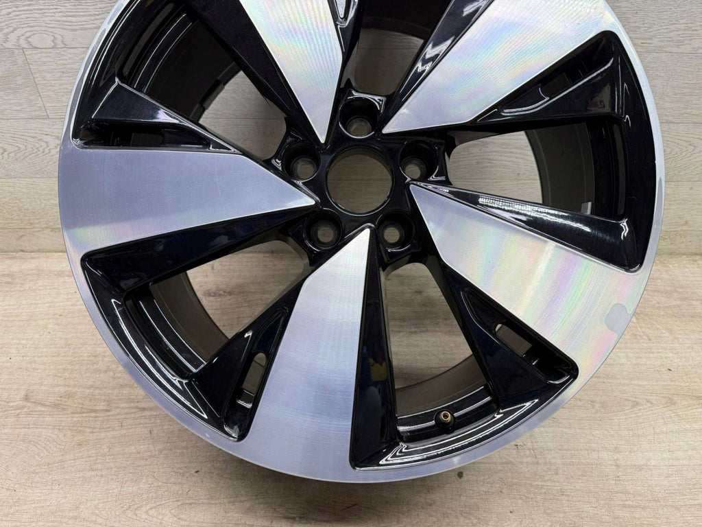 1x Alufelge 19 Zoll 8B3601025AR Audi A5 Rim Wheel FEL7894045308ur