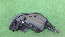 Load image into Gallery viewer, Frontscheinwerfer Hyundai I20 III 92101-G0050 Links Scheinwerfer Headlight