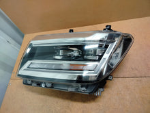 Load image into Gallery viewer, Frontscheinwerfer VW Crafter 7C1941035C Full LED Links Scheinwerfer Headlight SCH8011377089sm