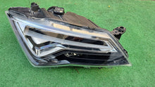 Laden Sie das Bild in den Galerie-Viewer, Frontscheinwerfer Seat Ateca 576941008B LED Rechts Scheinwerfer Headlight