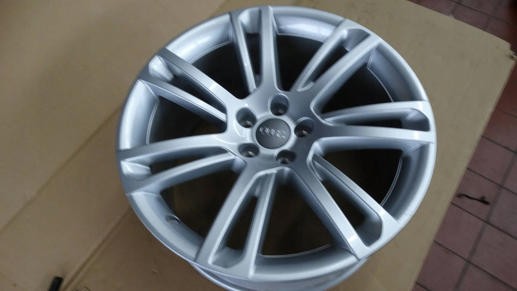 1x Alufelge 19 Zoll 8T0071499D Audi A5 Rim Wheel