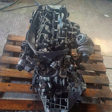 Laden Sie das Bild in den Galerie-Viewer, Motor Kia Sportage D4FD 1.7 CRDI 150TKm Diesel Engine Komplett
