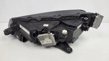 Laden Sie das Bild in den Galerie-Viewer, Frontscheinwerfer Skoda Superb III 3V1941016D Rechts Scheinwerfer Headlight SCH2100710638dn