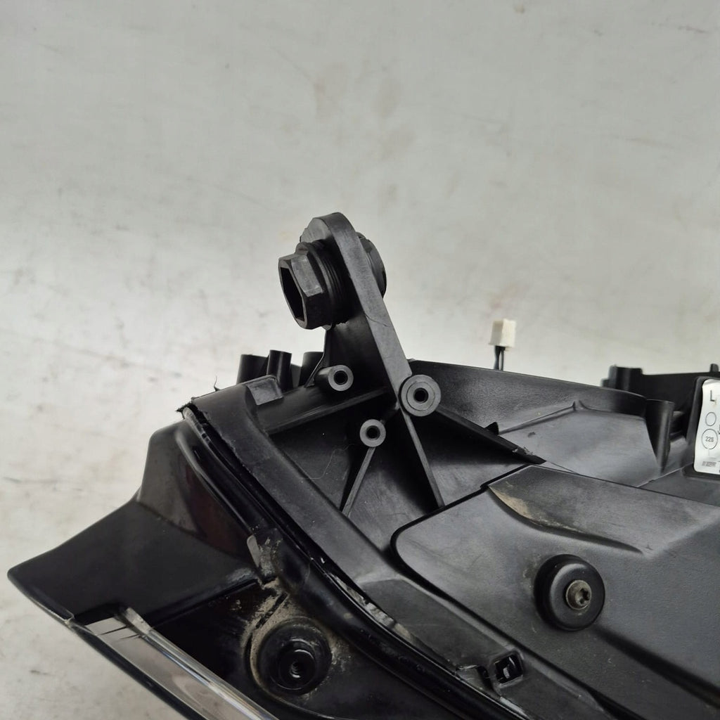 Frontscheinwerfer VW Passat B8 3G1941081G Links Scheinwerfer Headlight SCH3267880109qo