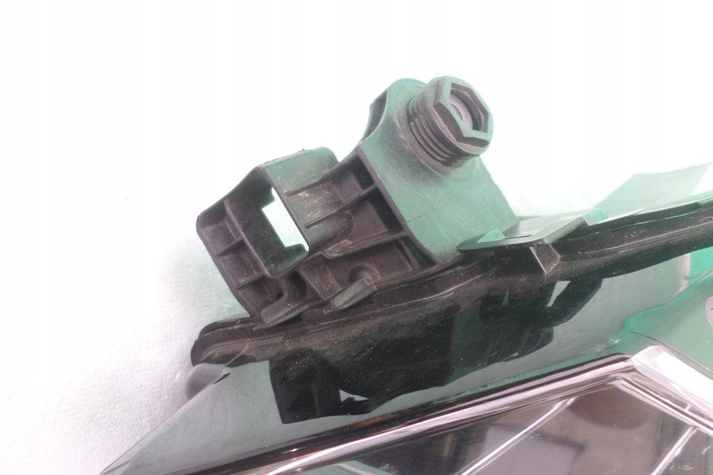 Frontscheinwerfer Skoda Superb III 3V1941015E Links Scheinwerfer Headlight