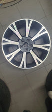 Laden Sie das Bild in den Galerie-Viewer, 1x Alufelge 20 Zoll 10.0" 5x108 46ET Glanz Grau CW9M-1007-FA Jaguar Xj Xk Mg FEL8926826318hi