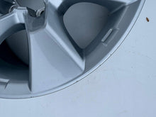 Load image into Gallery viewer, 1x Alufelge 17 Zoll 6.5" 6x139.7 15ET 20031906592W Toyota Rim Wheel FEL7479176712qh