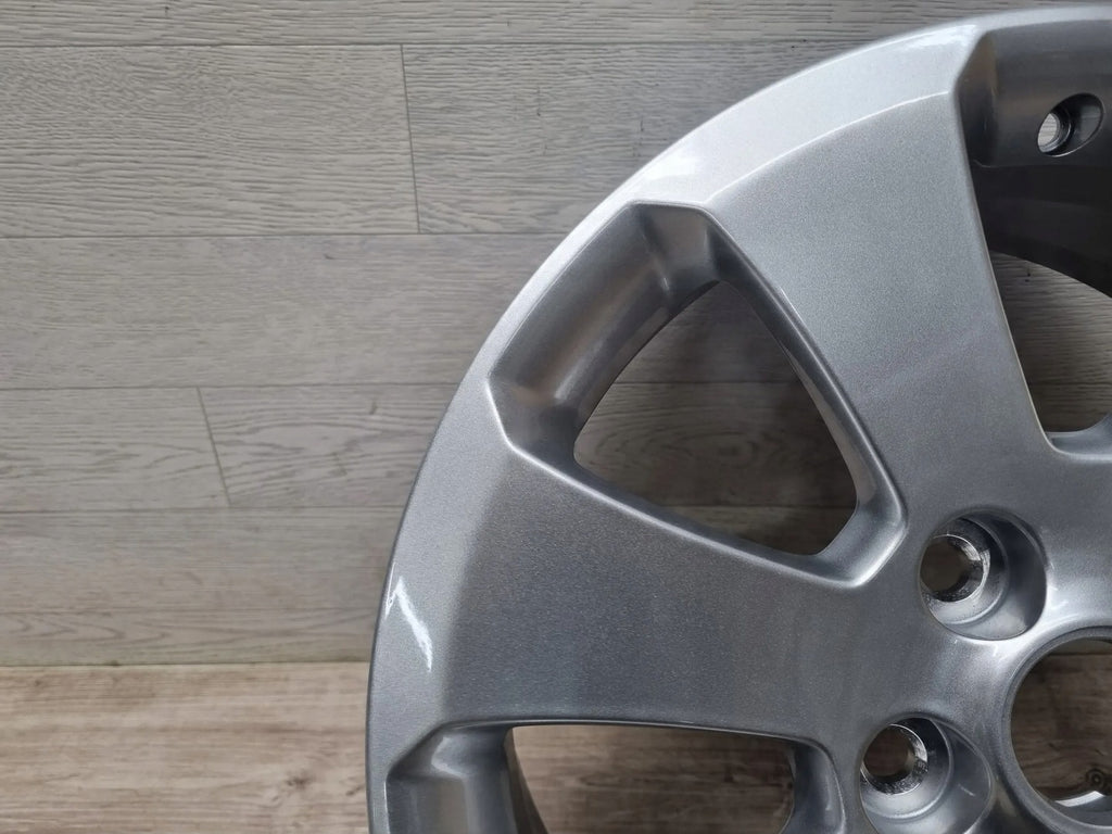 1x Alufelge 17 Zoll 7.0" 5x120 41ET Glanz Silber 13235010 Opel Insignia A