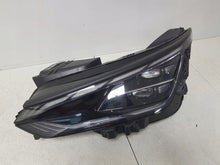 Laden Sie das Bild in den Galerie-Viewer, Frontscheinwerfer Kia Ev6 92101-CV1 92102-CV1 Full LED Rechts oder Links