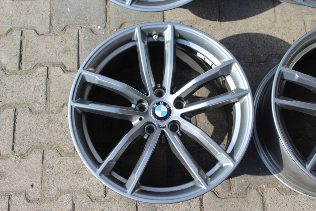 4x Alufelge 18 Zoll 8.0" 5x112 30ET Glanz Graphit 7855081 BMW 5 G31 G30 Mg FEL5867328540yx