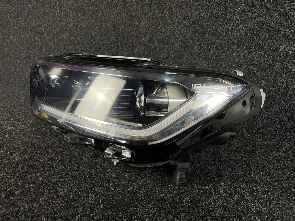 Frontscheinwerfer VW T-Roc 2GA941035AF Links Scheinwerfer Headlight